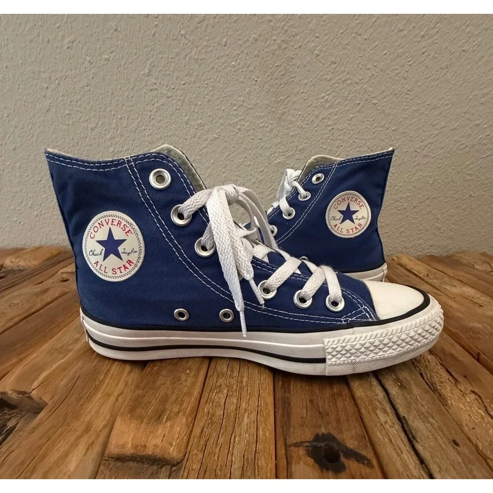 Converse Chuck Taylor All Star High Top Size 4 Navy Blue Kids Sneakers A09121C